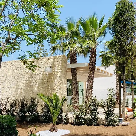 Traimari Semesterbostad Trani